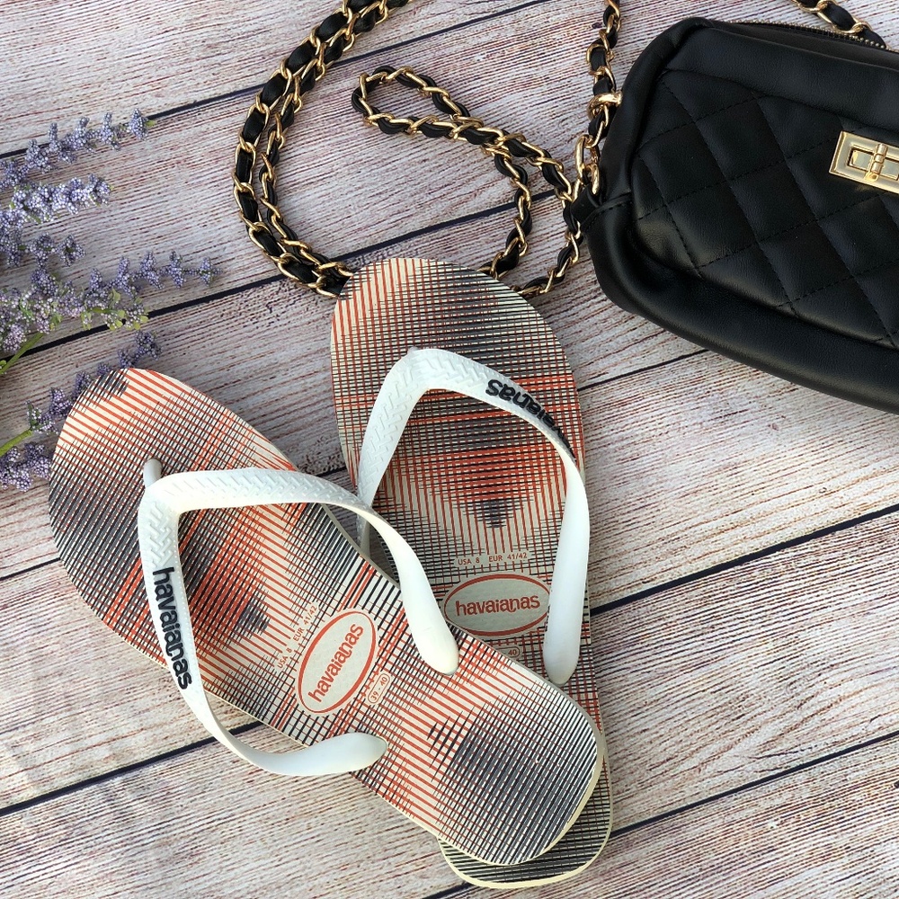 Havaianas Flip Flops Size 7/8